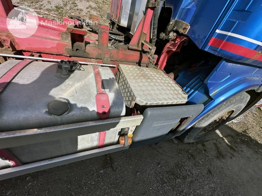 Camion ampliroll Scania R 470 LB