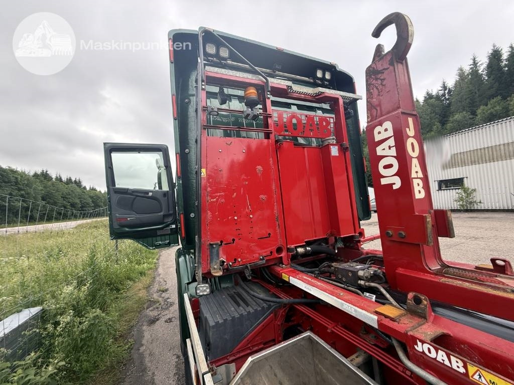 Camion ampliroll Scania R 520 LB