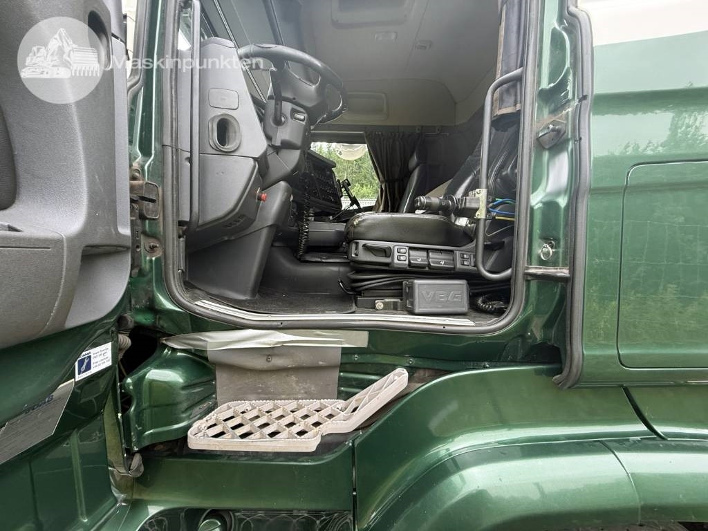 Camion ampliroll Scania R 520 LB