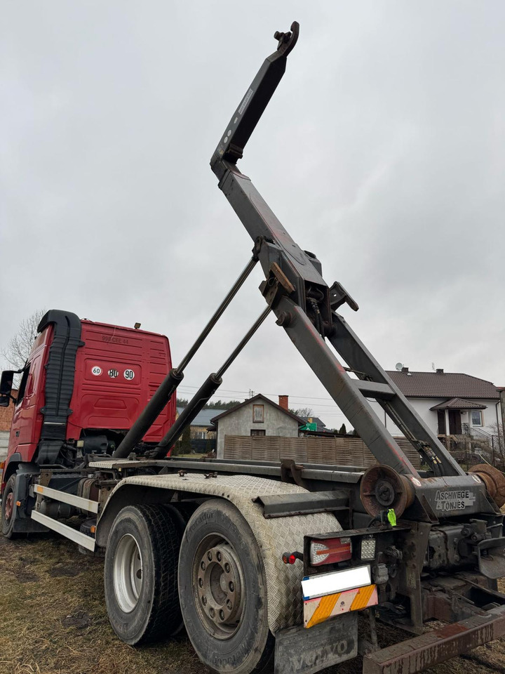 Camion ampliroll VOLVO FH12.460
