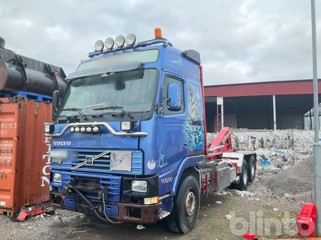 Camion ampliroll VOLVO FH12 6X2