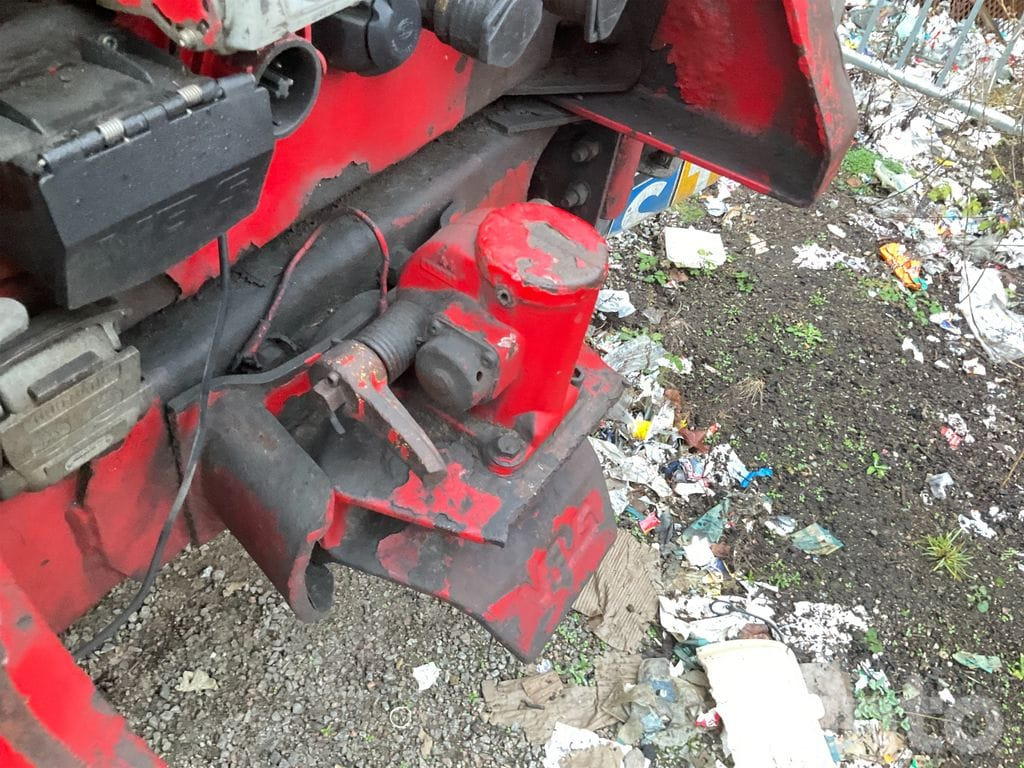 Camion ampliroll VOLVO FH12 6X2