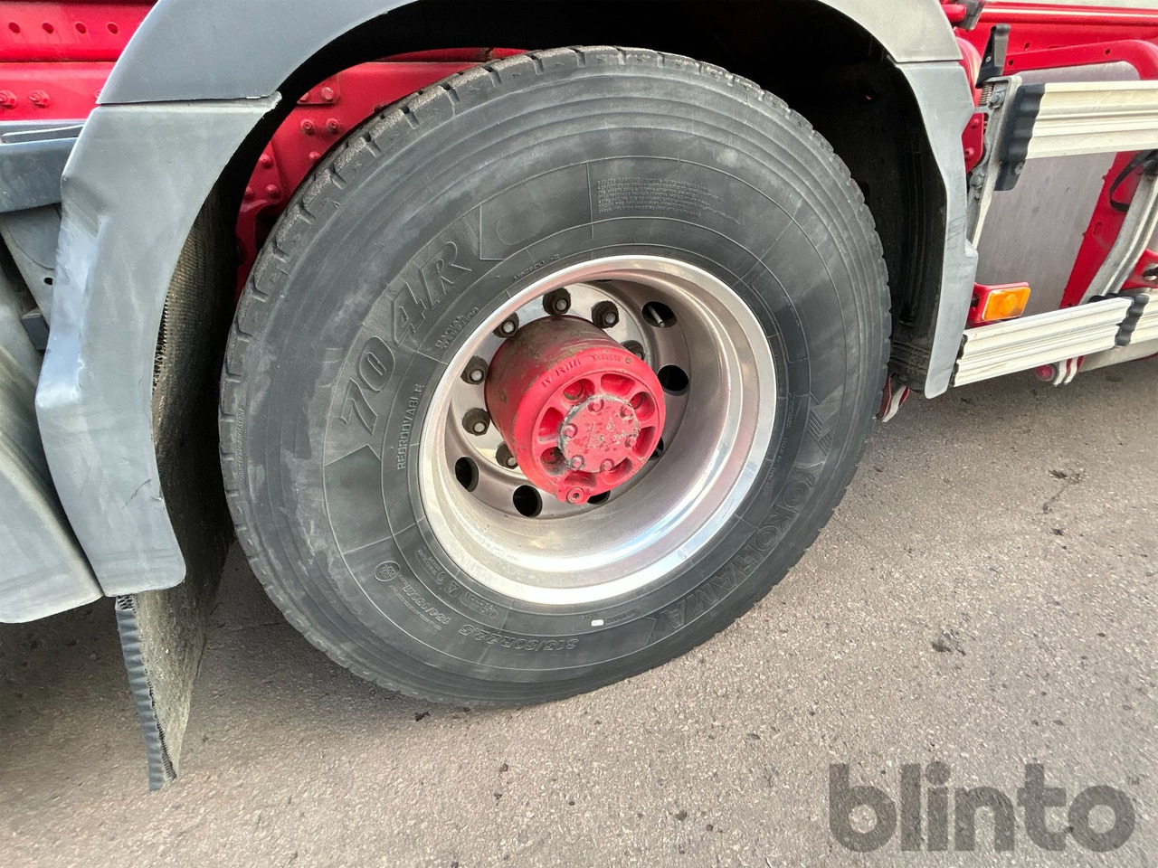 Camion ampliroll VOLVO FH16 750 Performance edition