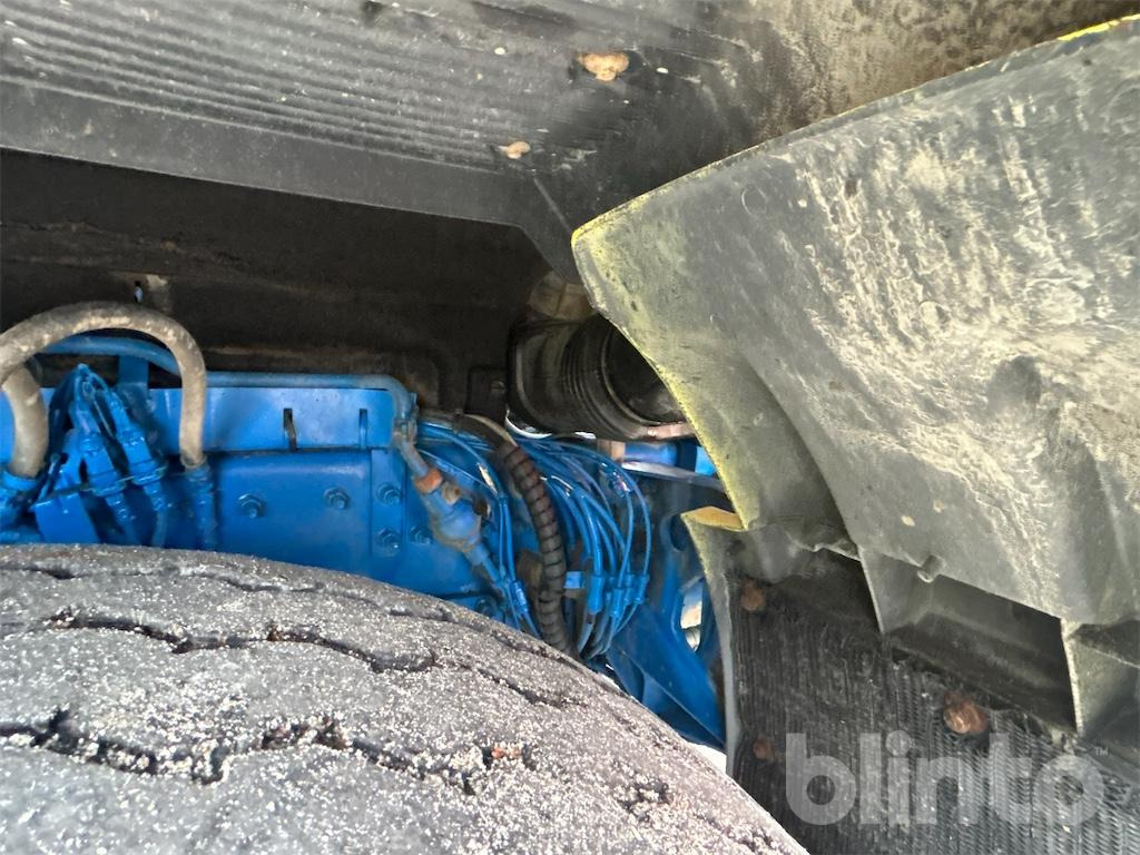 Camion ampliroll VOLVO FH 540 8*4 tridem