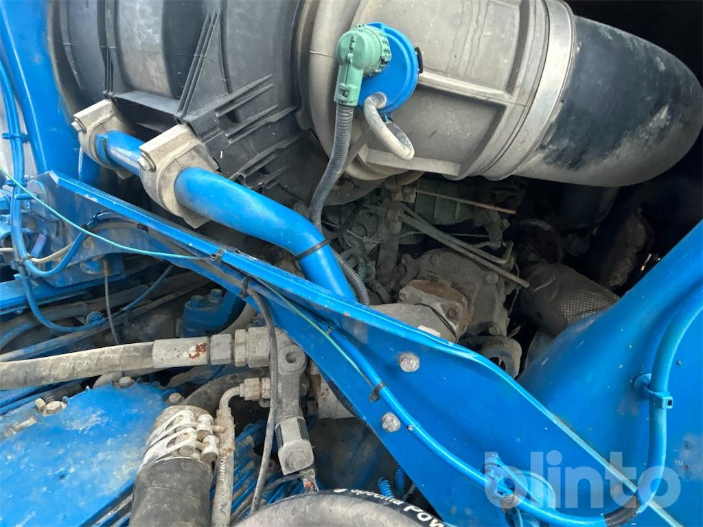 Camion ampliroll VOLVO FH 540 8*4 tridem