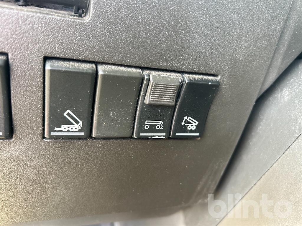 Camion ampliroll VOLVO FH 540 8*4 tridem
