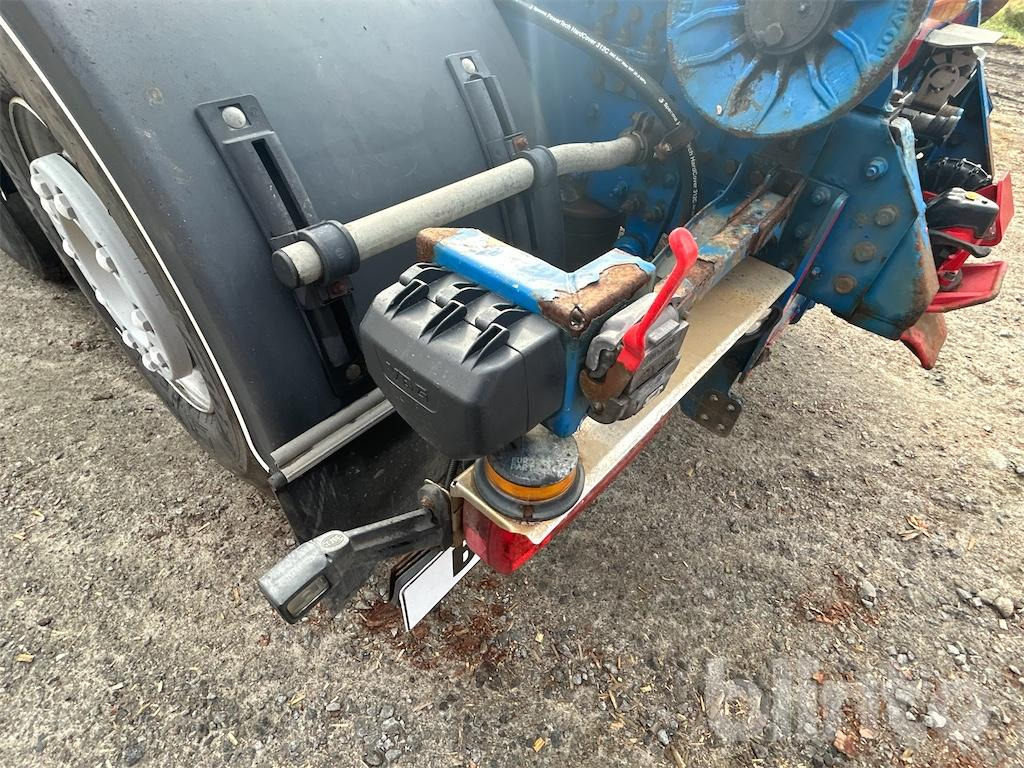 Camion ampliroll VOLVO FH 540 8*4 tridem