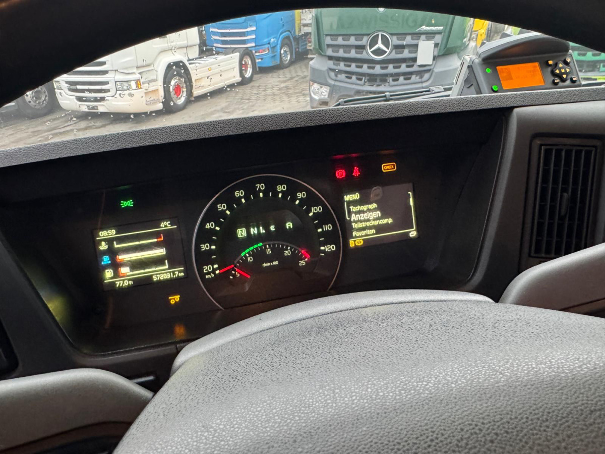 Camion ampliroll VOLVO FMX-500 10x4 Rückwärtskipper