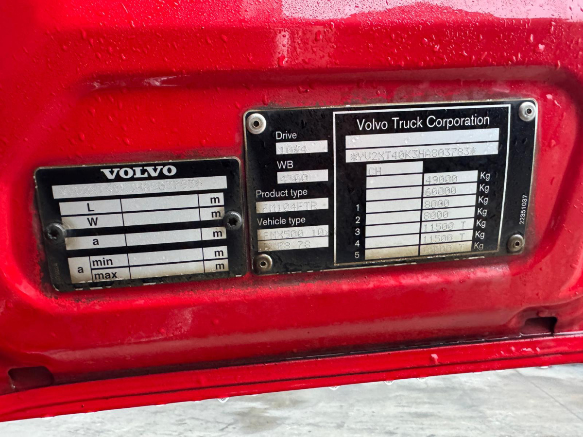 Camion ampliroll VOLVO FMX-500 10x4 Rückwärtskipper