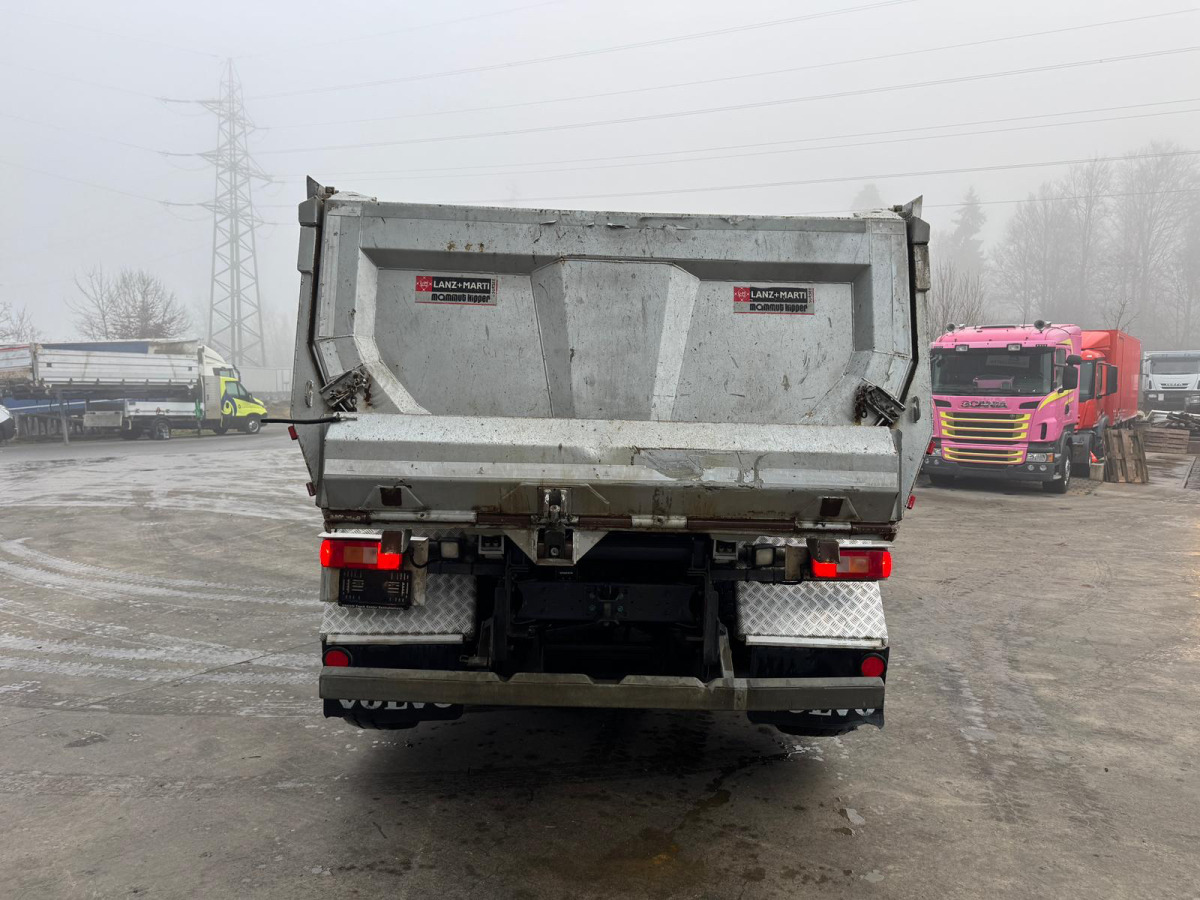 Camion ampliroll VOLVO FMX-500 10x4 Rückwärtskipper