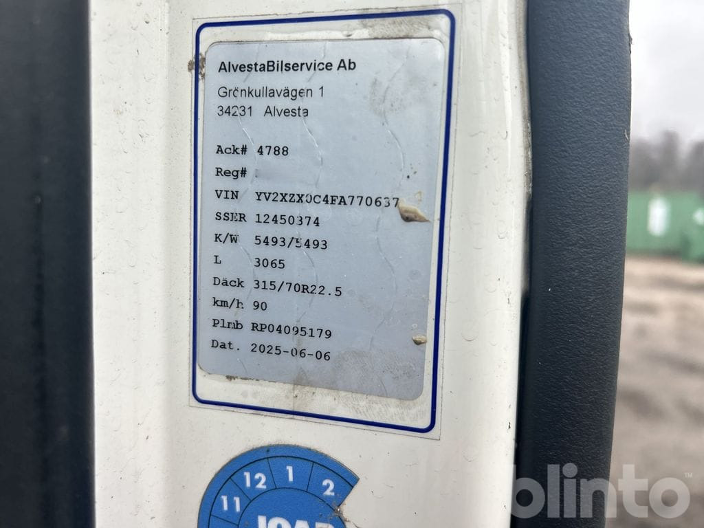 Camion ampliroll VOLVO FMX 6*2