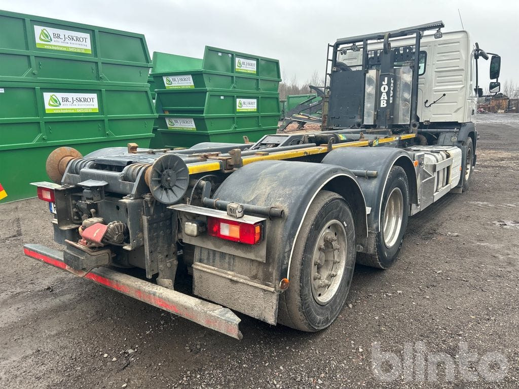 Camion ampliroll VOLVO FMX 6*2