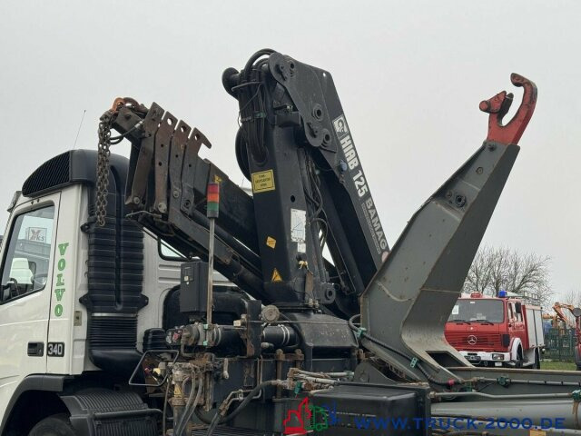 Camion ampliroll Volvo 340 HIAB Kran 11,9m=790kg 5+6 Steuerkreis Klima
