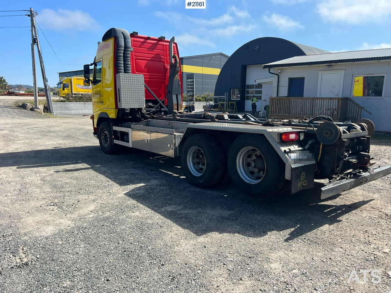 Camion ampliroll Volvo FH