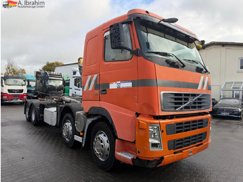 Camion ampliroll Volvo FH12-420 8x2 Fahrzeugpapiere Schweiz