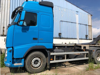 Camion ampliroll Volvo FH460