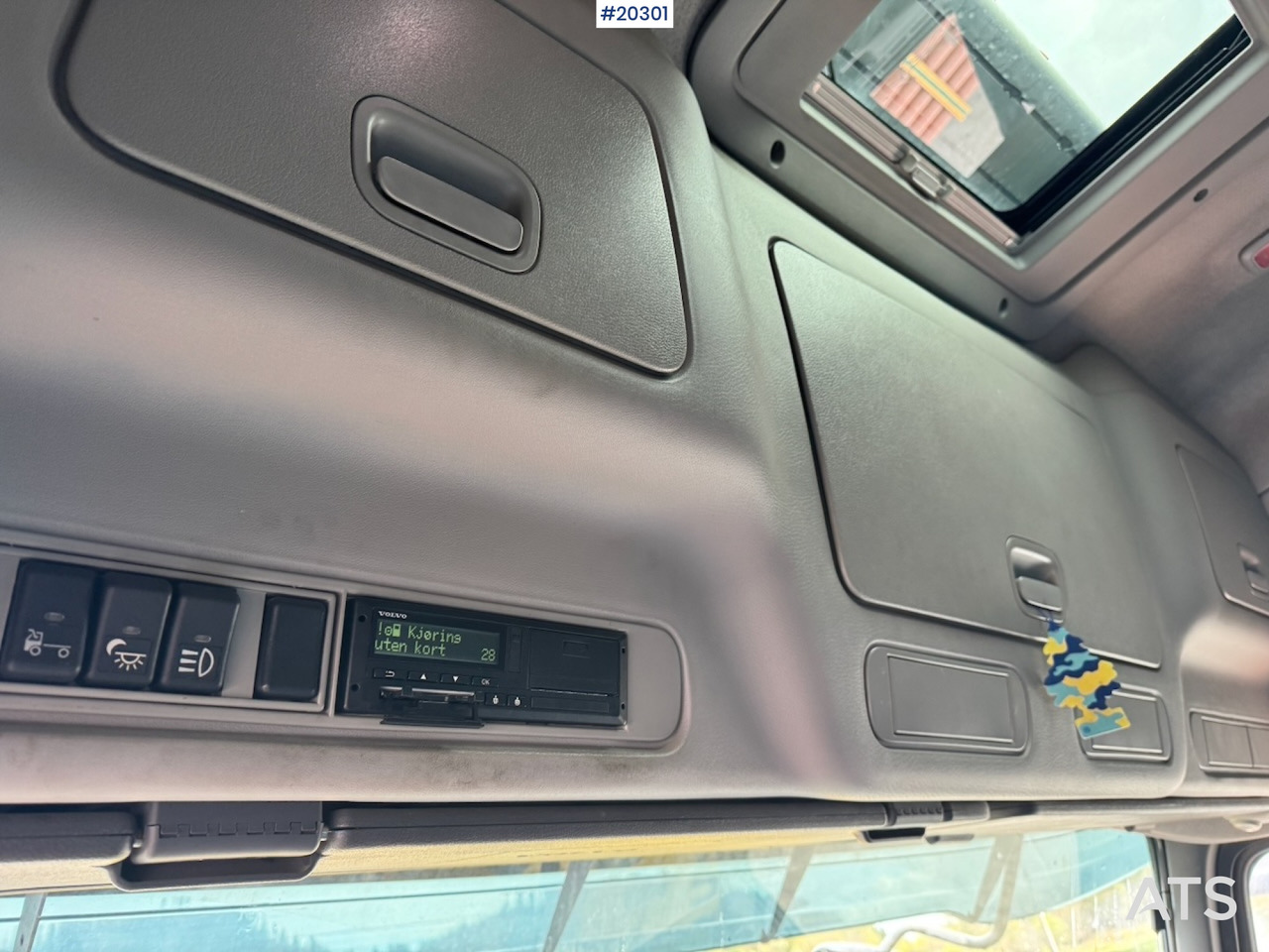 Camion ampliroll Volvo FH480 Krokbil