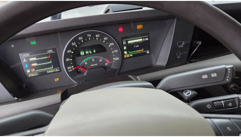 Camion ampliroll Volvo FH500 6X2