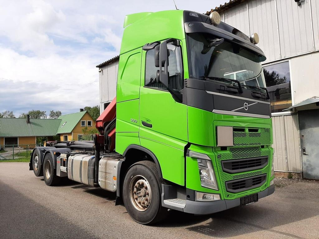 Camion ampliroll Volvo FH500 6X2 PALIFT + HMF 2120 K5