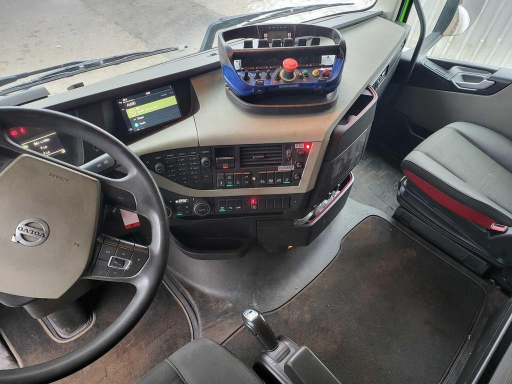 Camion ampliroll Volvo FH500 6X2 PALIFT + HMF 2120 K5