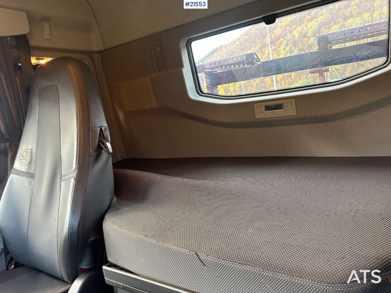 Camion ampliroll Volvo FH500 krokbil 8x2 m/ 21 t krok.