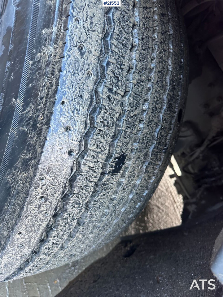 Camion ampliroll Volvo FH500 krokbil 8x2 m/ 21 t krok.