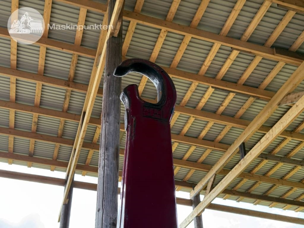 Camion ampliroll Volvo FH 16 550