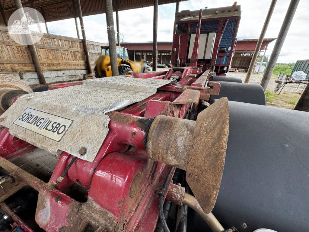 Camion ampliroll Volvo FH 16 550
