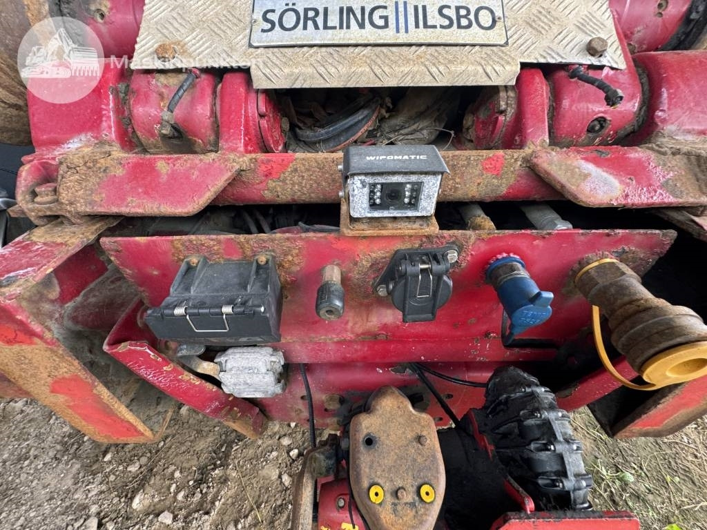 Camion ampliroll Volvo FH 16 550