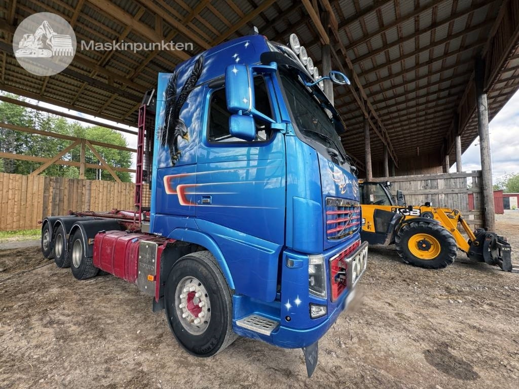 Camion ampliroll Volvo FH 16 550