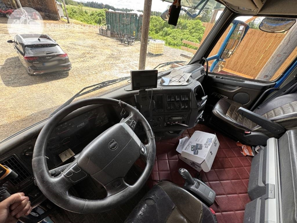 Camion ampliroll Volvo FH 16 550