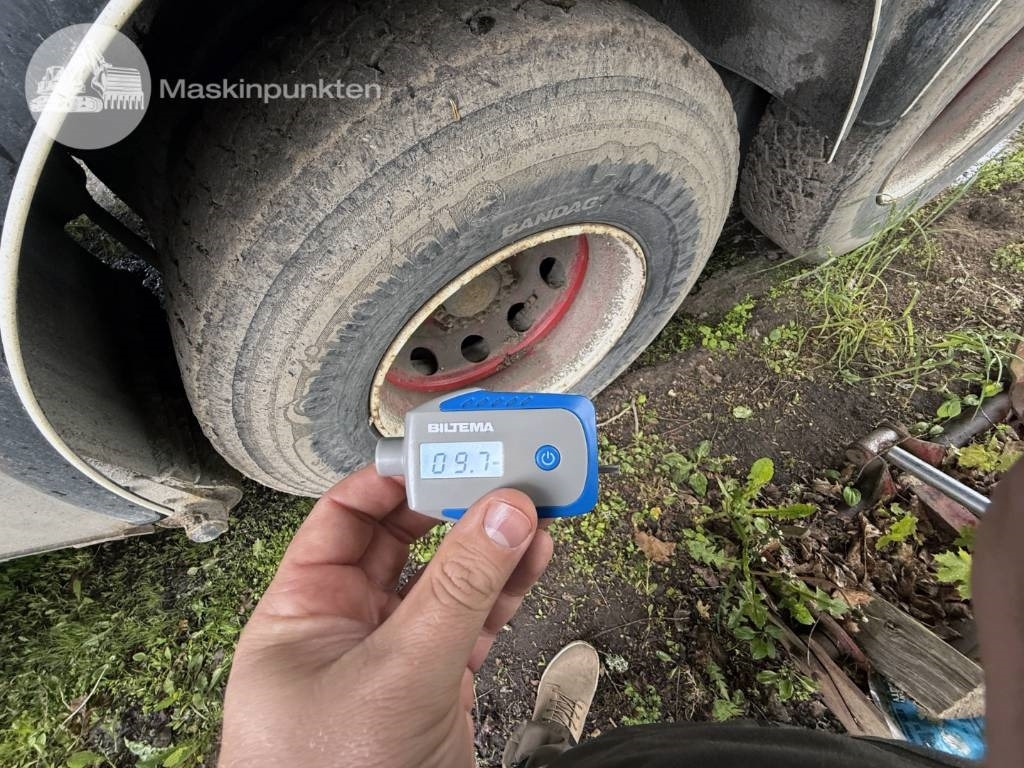 Camion ampliroll Volvo FH 16 660