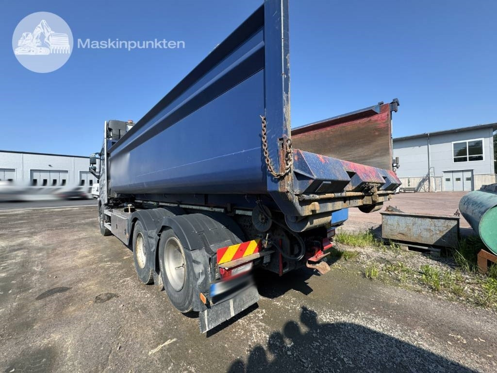 Camion ampliroll Volvo FH 16 750