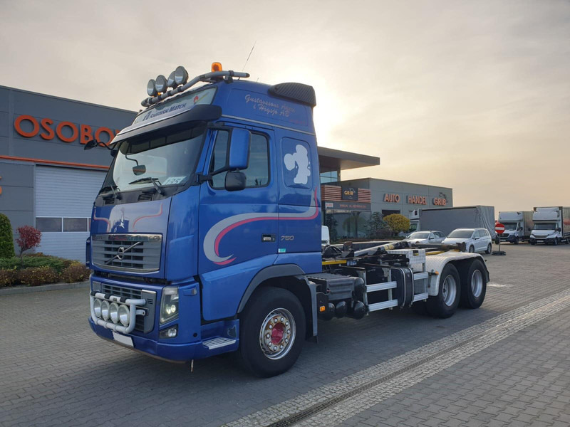 Camion ampliroll Volvo FH 16 750