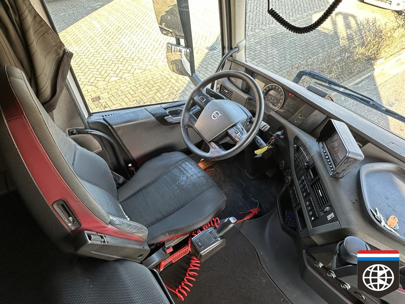 Camion ampliroll Volvo FH 460 - 6x2/4 - VDL HOOKLIFT