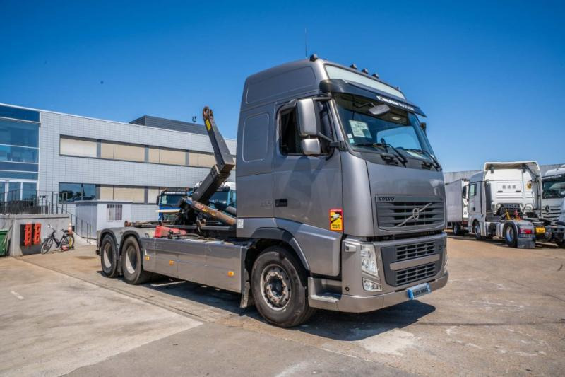 Camion ampliroll Volvo FH 480 -E5 + PALFINGER