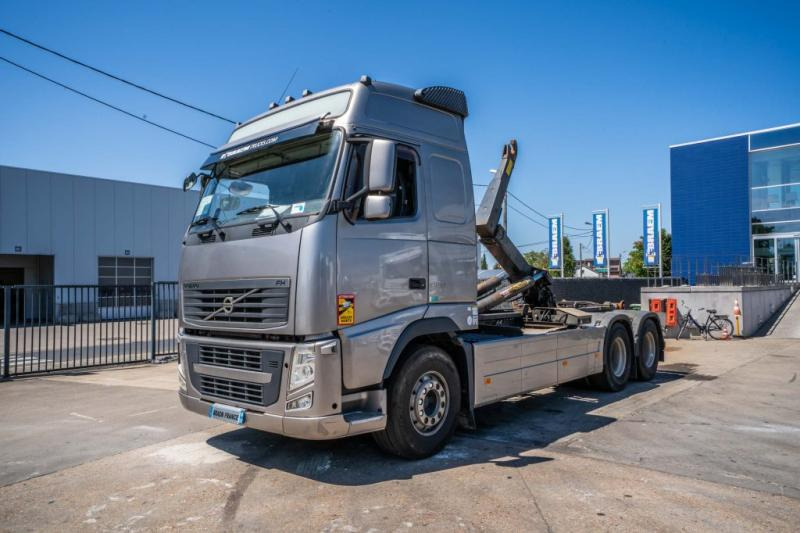 Camion ampliroll Volvo FH 480 -E5 + PALFINGER