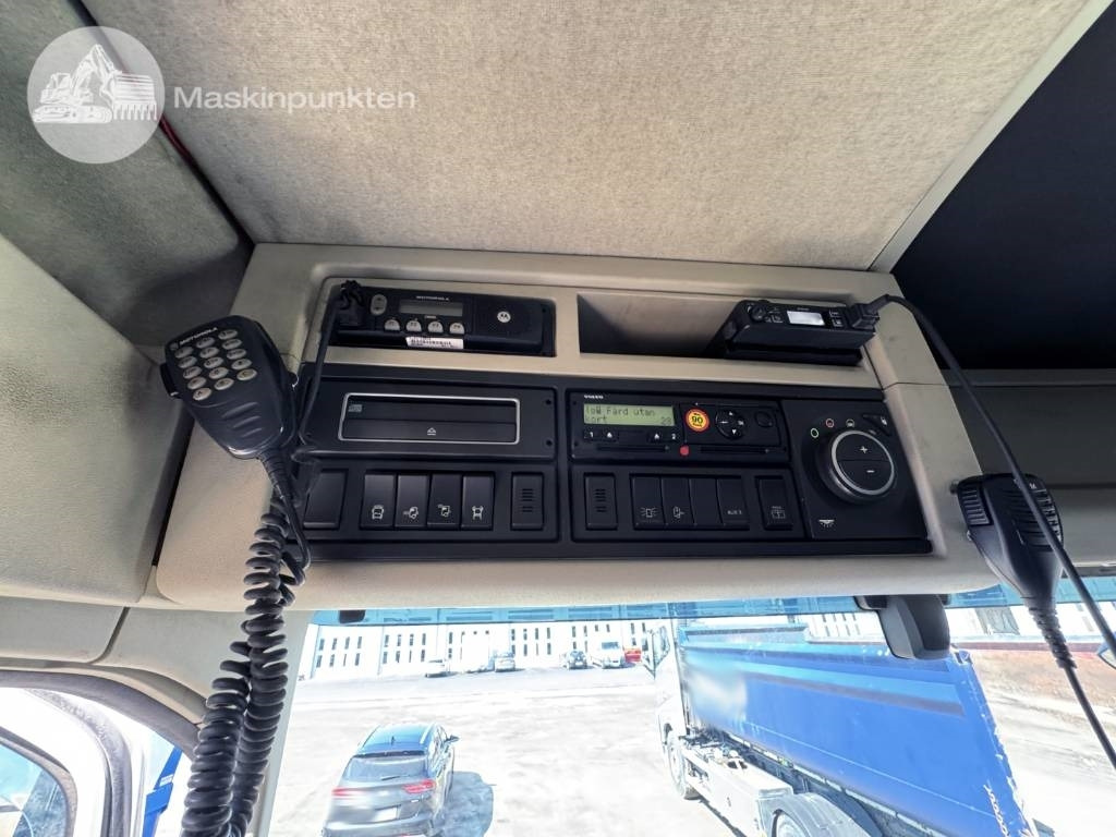 Camion ampliroll Volvo FH 500