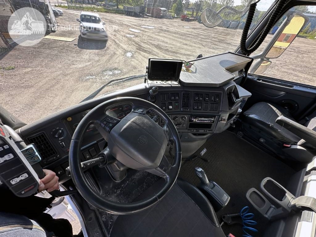 Camion ampliroll Volvo FH 500