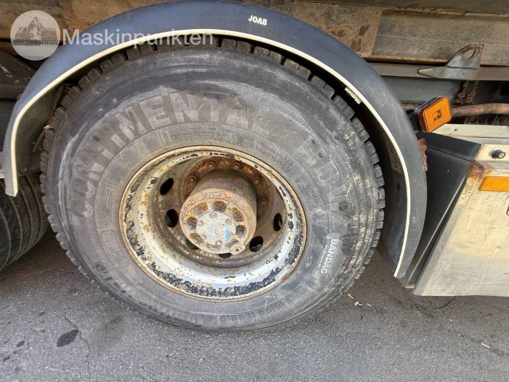 Camion ampliroll Volvo FH 520