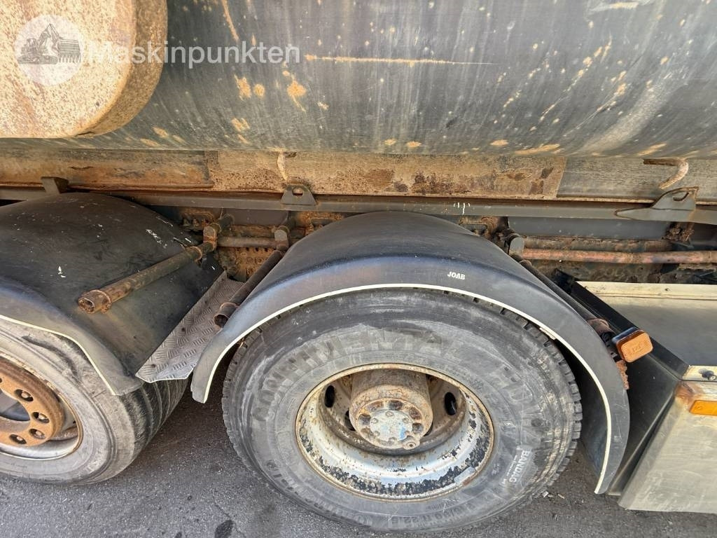 Camion ampliroll Volvo FH 520