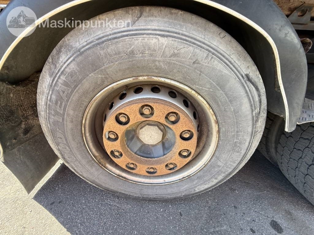 Camion ampliroll Volvo FH 520