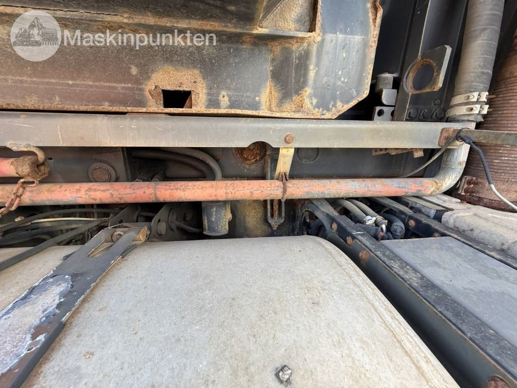 Camion ampliroll Volvo FH 520