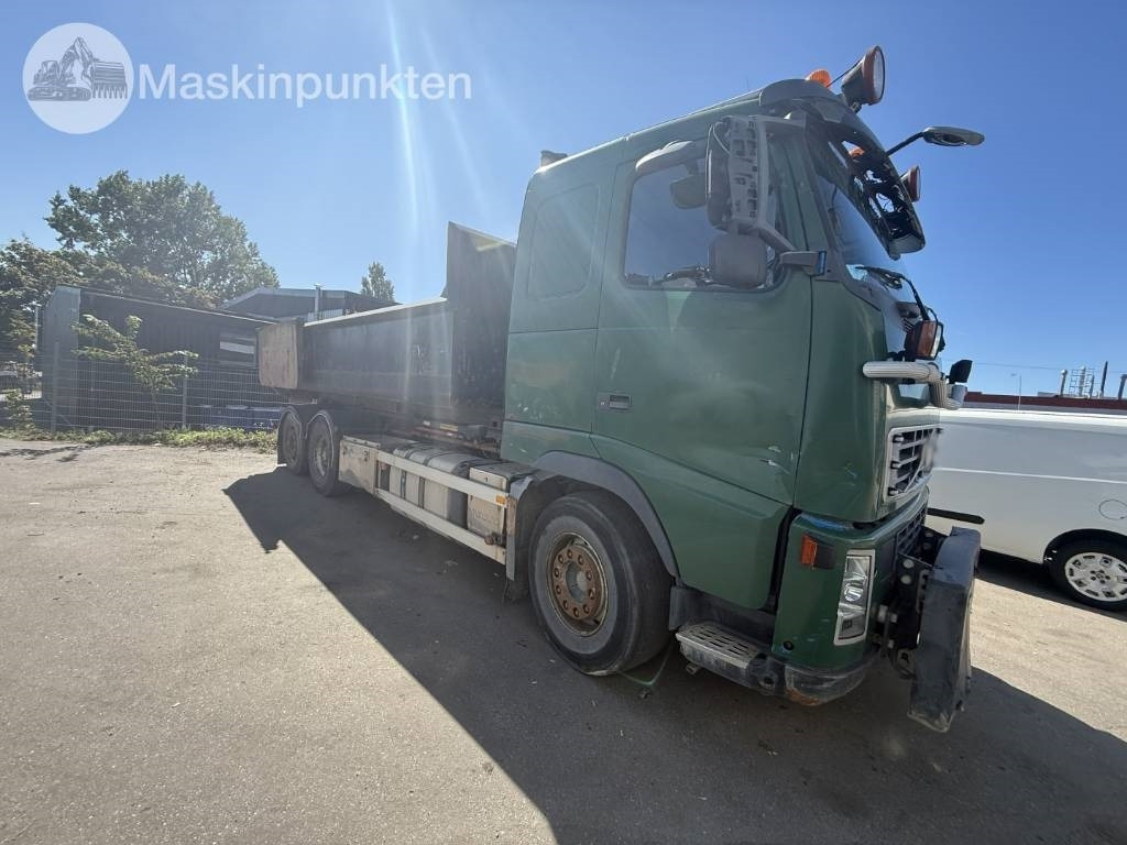 Camion ampliroll Volvo FH 520