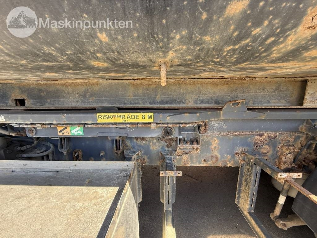 Camion ampliroll Volvo FH 520