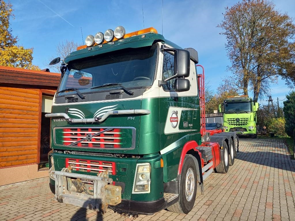 Camion ampliroll Volvo FH 520, 8x4, MULTILIFT