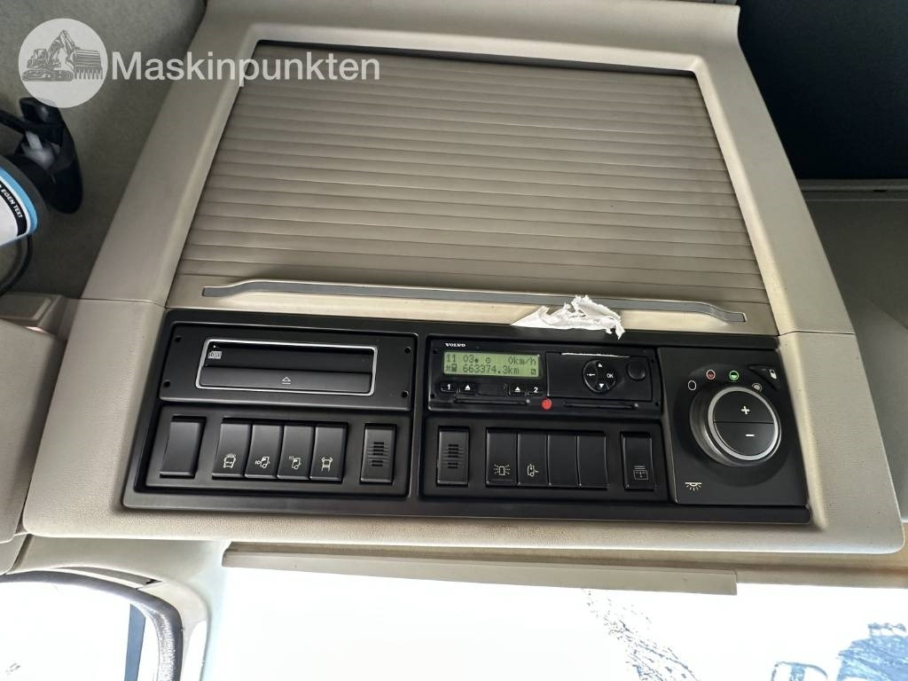 Camion ampliroll Volvo FH 6*2