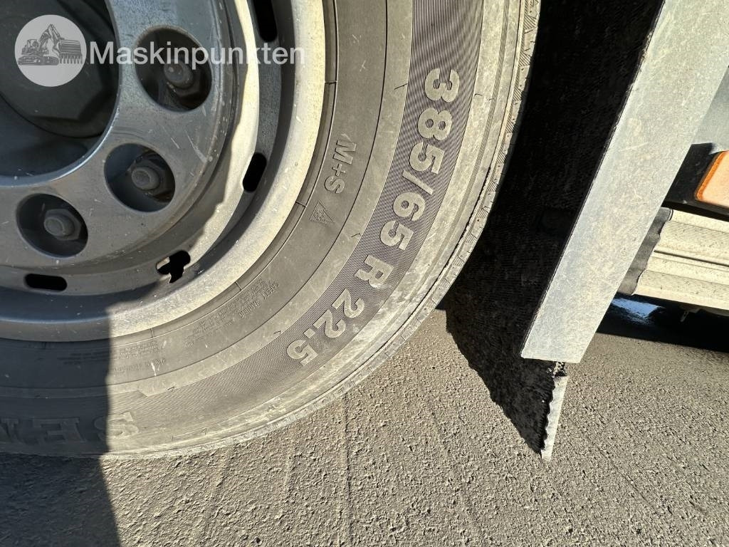 Camion ampliroll Volvo FH 6*2