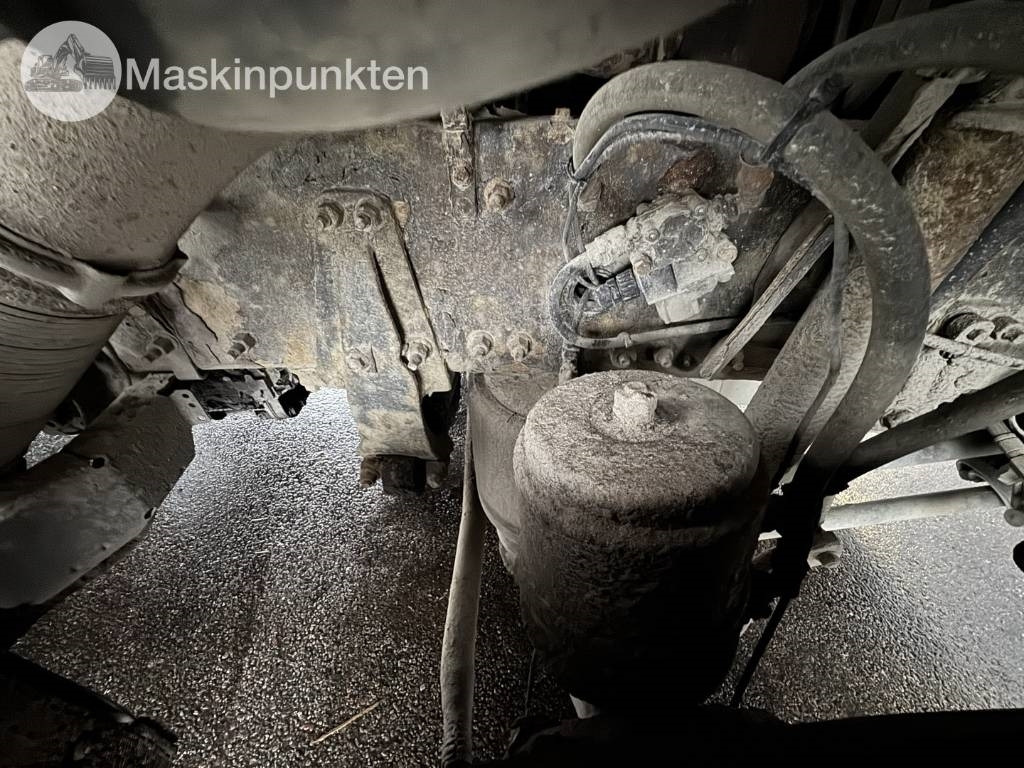 Camion ampliroll Volvo FH 8*4 Tridem lastväxlare