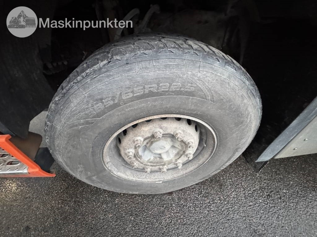 Camion ampliroll Volvo FH 8*4 Tridem lastväxlare